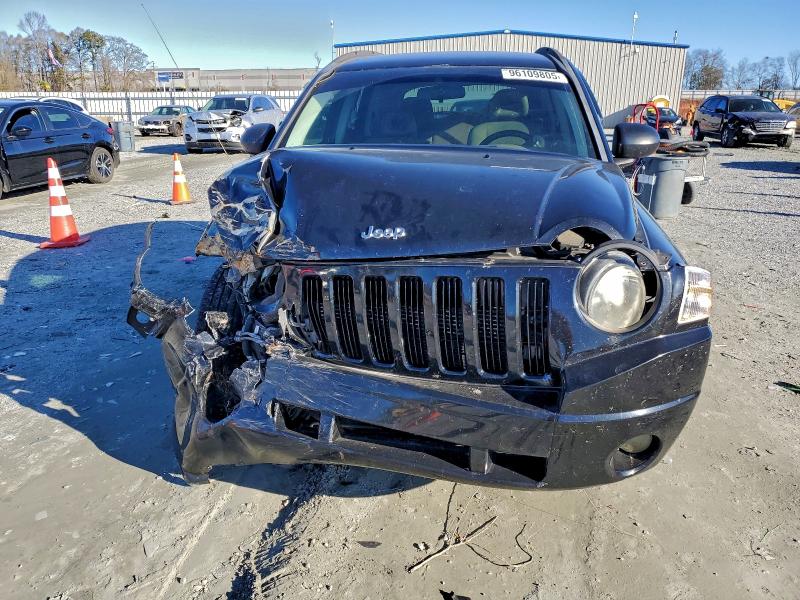 Photo 5 from auction – 2007 JEEP COMPASS with VIN 1J8FF47W37D170732