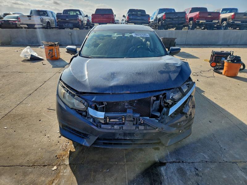 Photo 5 from auction – 2017 HONDA CIVIC EX with VIN 19XFC2F71HE020231