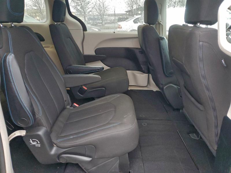 Photo 11 from auction – 2021 CHRYSLER PACIFICA T with VIN 2C4RC1FG5MR513605