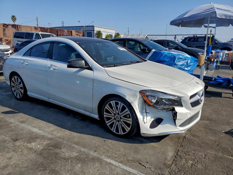 Photo 4 from auction – 2019 MERCEDES-BENZ CLA 250 with VIN WDDSJ4EB7KN758324