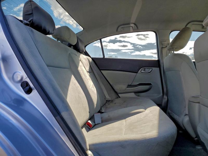 Photo 11 from auction – 2012 HONDA CIVIC LX with VIN 19XFB2F54CE352402