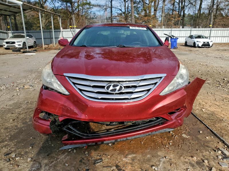 Photo 5 from auction – 2011 HYUNDAI SONATA SE with VIN 5NPEC4ABXBH317844