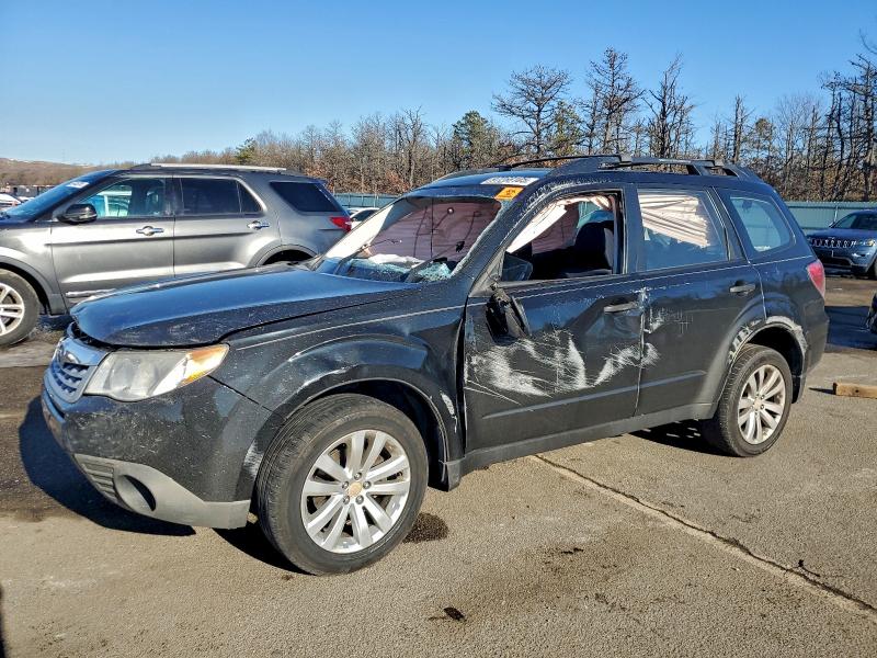 SUBARU FORESTER 2 2012 with VIN JF2SHABC3CH433575 - Photo from auction