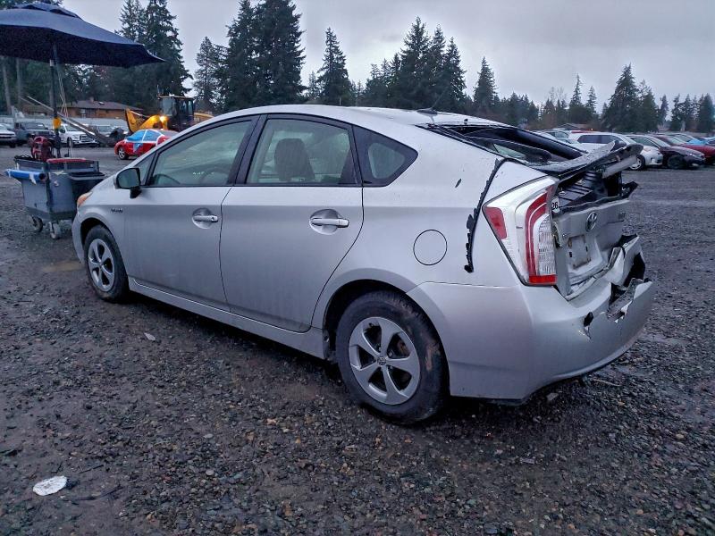 Photo 2 from auction – 2013 TOYOTA PRIUS with VIN JTDKN3DU3D5618740