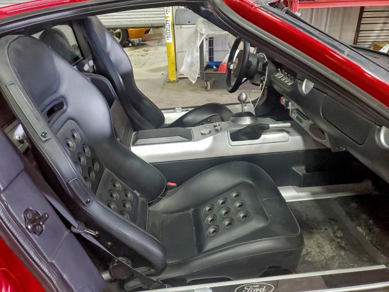 Photo 11 from auction – 2006 FORD GT with VIN 1FAFP90S86Y400772