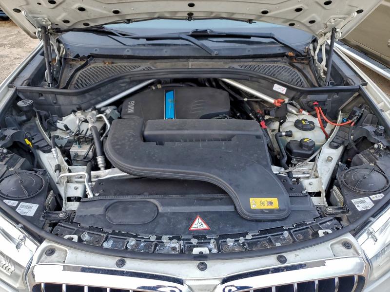 Фото 11 с аукциона – 2016 BMW X5 XDR40E с VIN 5UXKT0C55G0S75427