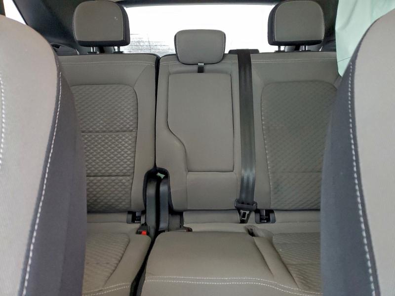 Photo 10 from auction – 2020 FORD ESCAPE SE with VIN 1FMCU9G67LUC69301