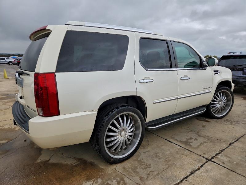 Photo 3 from auction – 2007 CADILLAC ESCALADE L with VIN 1GYEC63897R379856