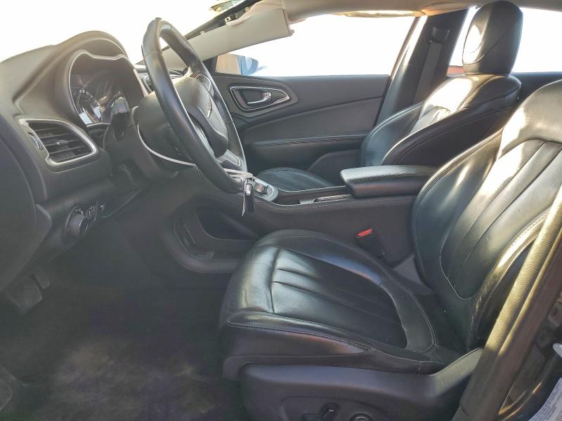 Photo 7 from auction – 2017 CHRYSLER 200 LIMITE with VIN 1C3CCCAB8HN502702