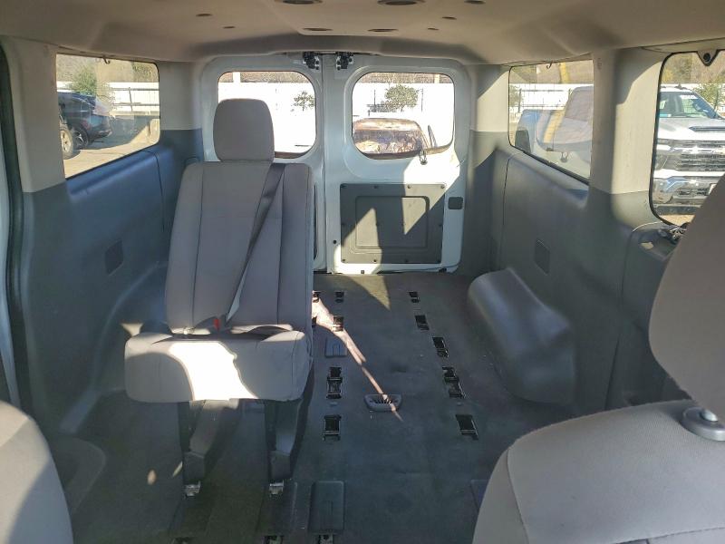 Photo 10 from auction – 2016 NISSAN NV 3500 S with VIN 5BZBF0AA8GN853211