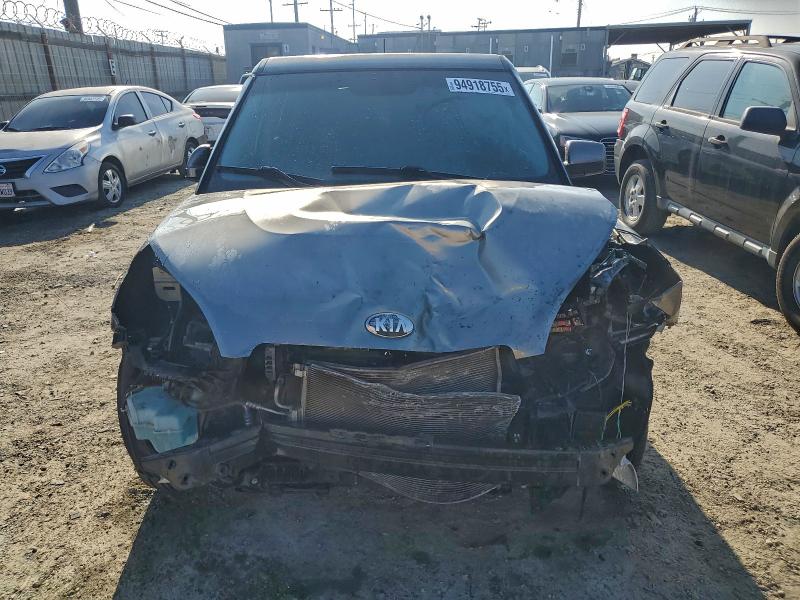 Photo 5 from auction – 2013 KIA SOUL with VIN KNDJT2A52D7528377