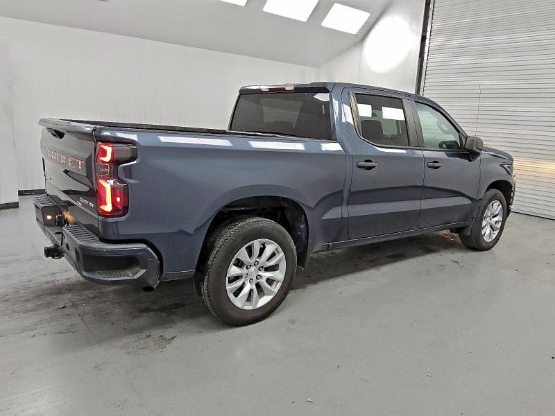 Photo 3 from auction – 2019 CHEVROLET SILVERADO with VIN 3GCPWBEH0KG224777