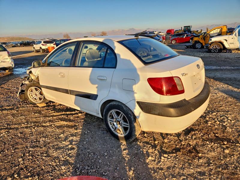 Photo 2 from auction – 2007 KIA RIO BASE with VIN KNADE123776204864