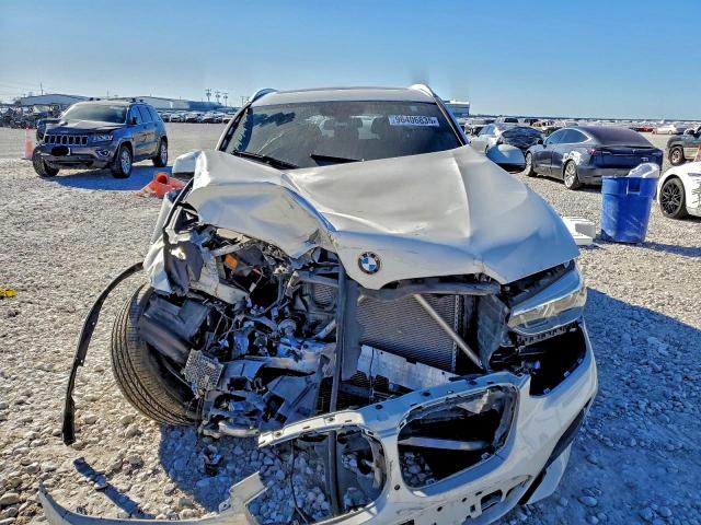 Photo 5 from auction – 2018 BMW X3 XDRIVE3 with VIN 5UXTR9C54JLD62753