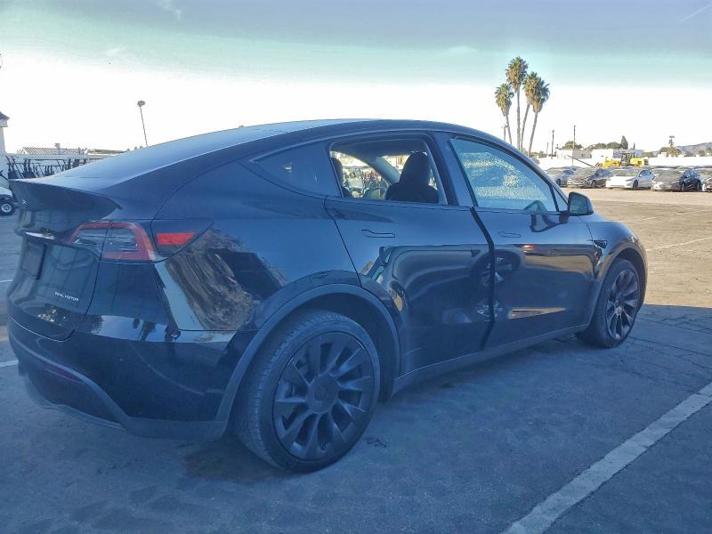 Photo 3 from auction – 2023 TESLA MODEL Y with VIN 7SAYGDEE1PA026824