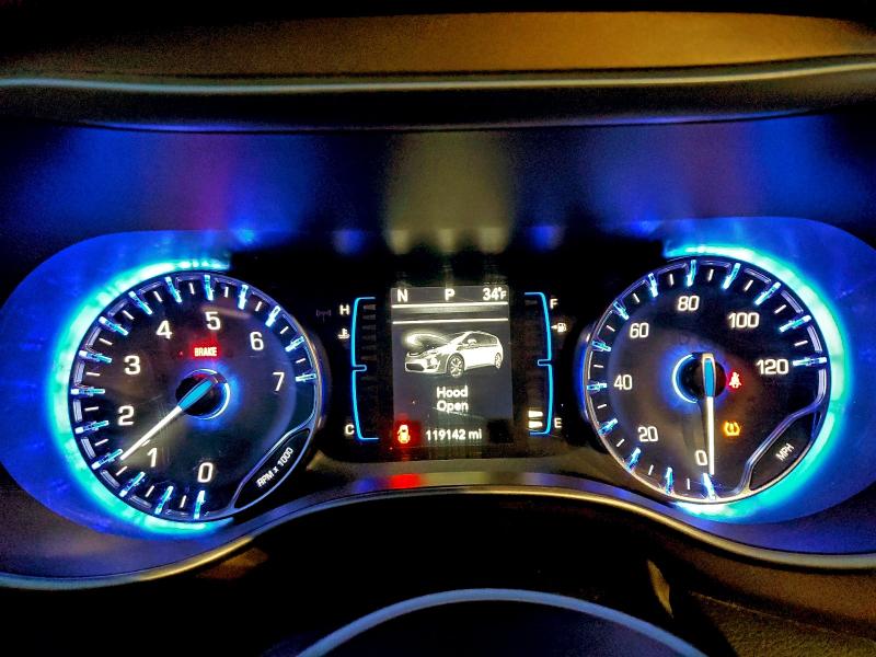 Photo 9 from auction – 2018 CHRYSLER PACIFICA with VIN 2C4RC1BG2JR192835