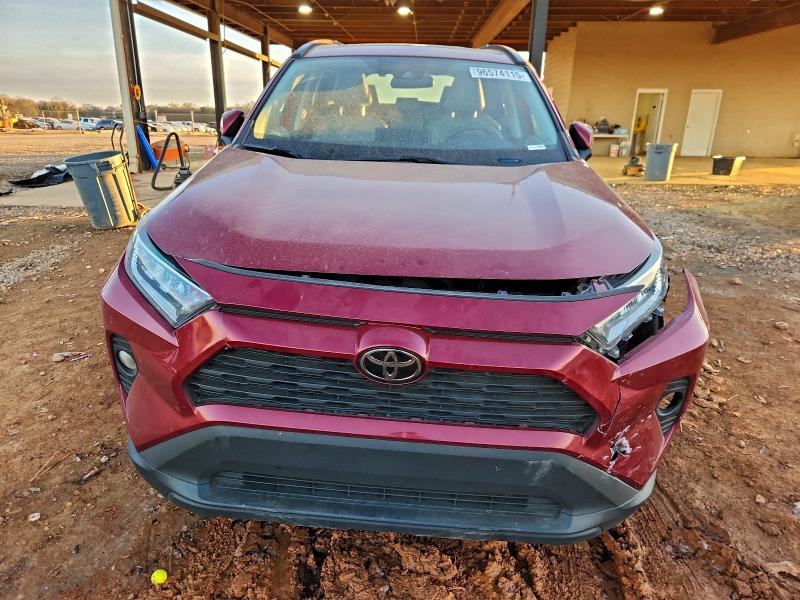 Photo 5 from auction – 2021 TOYOTA RAV4 XLE P with VIN 2T3C1RFVXMW115885