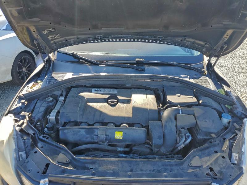 Photo 12 from auction – 2013 VOLVO XC60 with VIN YV4940DL2D2414520