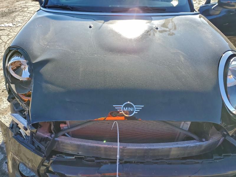 Photo 11 from auction – 2019 MINI COOPER with VIN WMWWG5C56K3H08250