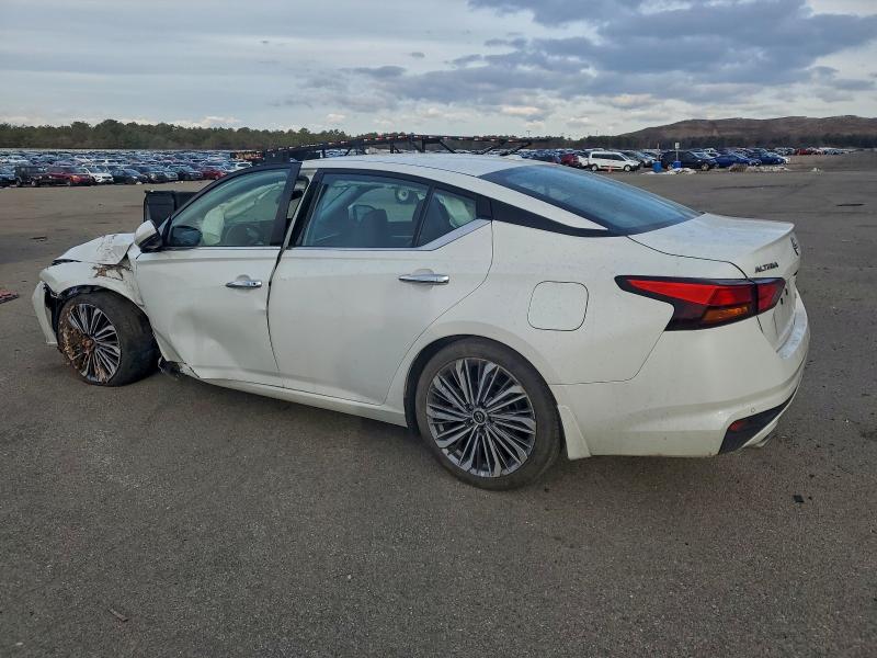 Photo 2 from auction – 2024 NISSAN ALTIMA SL with VIN 1N4BL4EW2RN337666