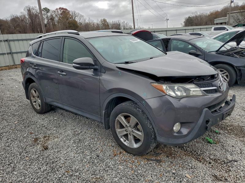 Photo 4 from auction – 2014 TOYOTA RAV4 XLE with VIN JTMWFREV2EJ008846