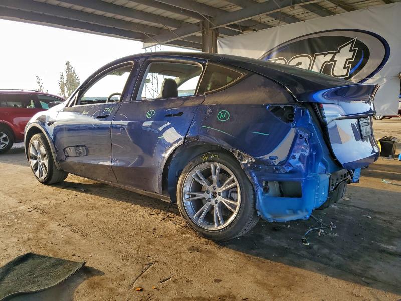 Zdjęcie 2 z aukcji – 2023 TESLA MODEL Y z VIN 7SAYGDED6PF977000