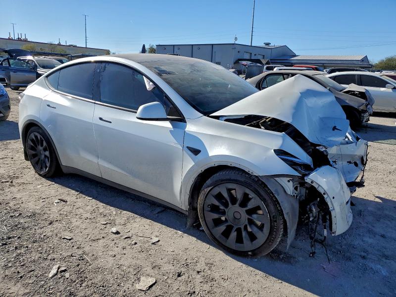 Photo 4 from auction – 2020 TESLA MODEL Y with VIN 5YJYGDEEXLF027254
