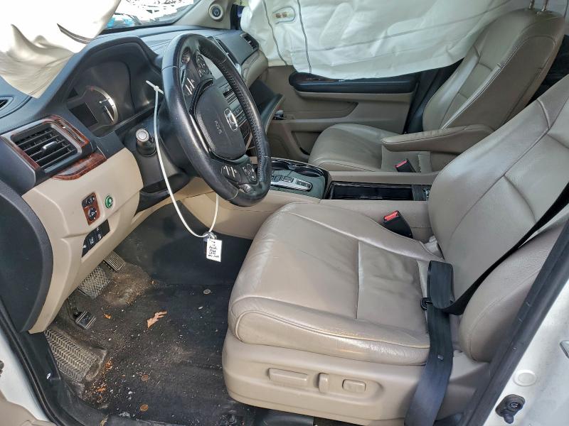 Photo 7 from auction – 2016 HONDA PILOT TOUR with VIN 5FNYF6H91GB031874