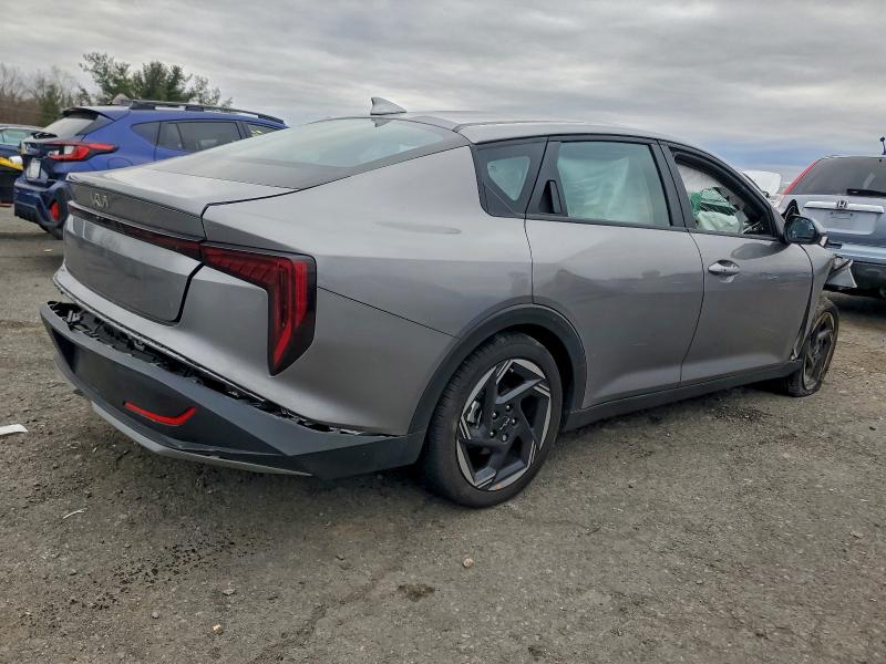 Photo 3 from auction – 2025 KIA K4 EX with VIN 3KPFU4DE3SE081274