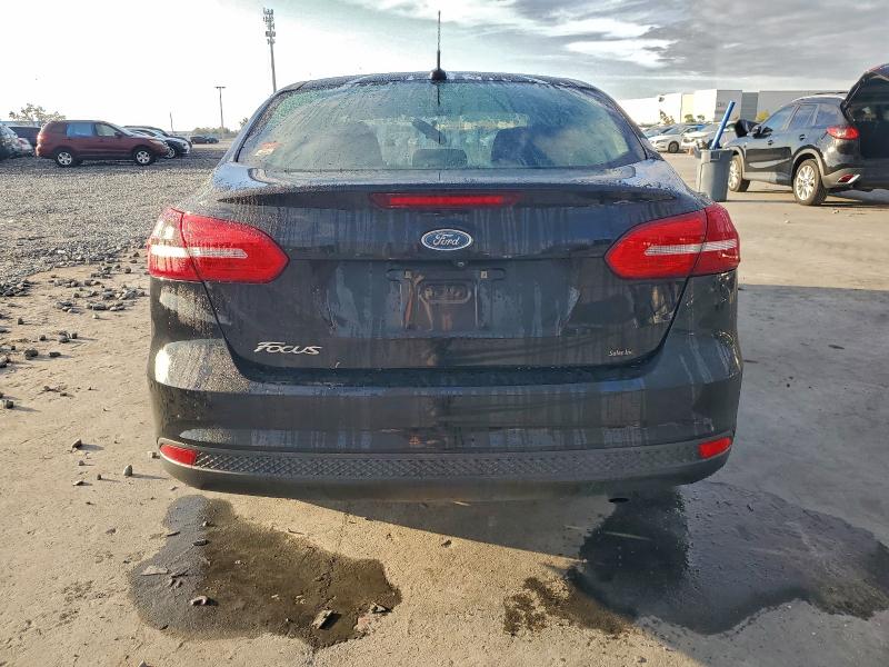 Photo 6 from auction – 2017 FORD FOCUS S with VIN 1FADP3E23HL338291