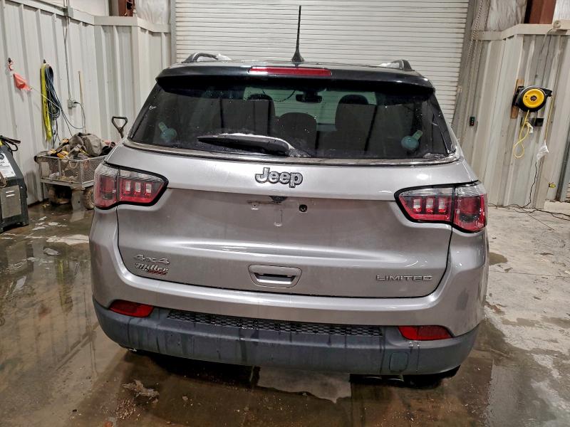 Photo 6 from auction – 2018 JEEP COMPASS LI with VIN 3C4NJDCB9JT265947