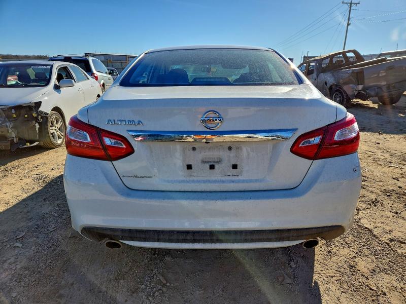 Photo 6 from auction – 2016 NISSAN ALTIMA 2.5 with VIN 1N4AL3AP6GC137631