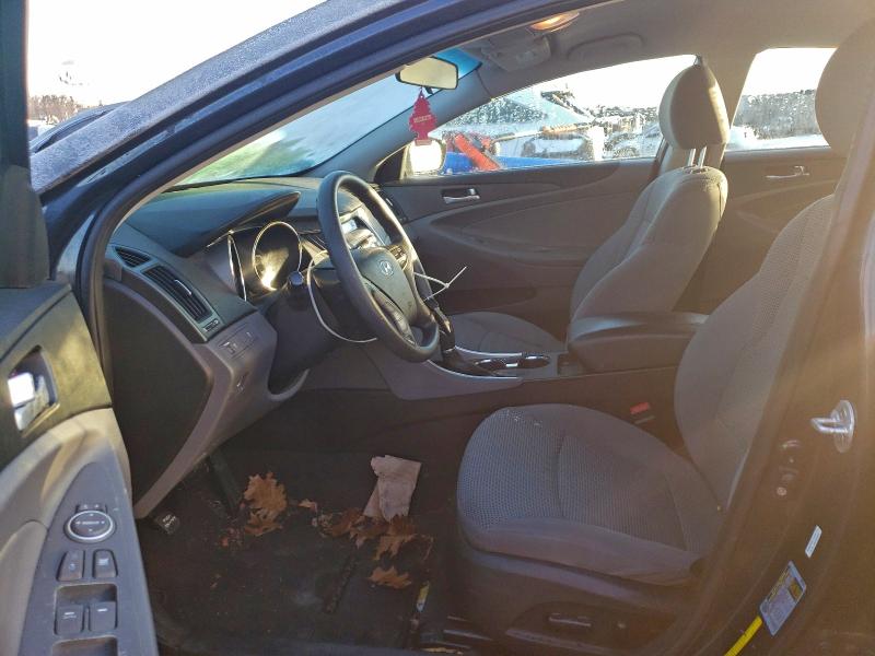 Photo 7 from auction – 2011 HYUNDAI 145LCR-9 E with VIN 5NPEB4AC3BH065494