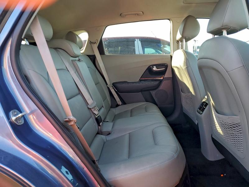 Photo 11 from auction – 2021 KIA NIRO TOURI with VIN KNDCC3LC5M5468231
