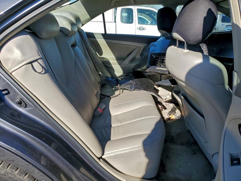 Photo 10 from auction – 2010 TOYOTA CAMRY with VIN 4T1BF3EK5AU048019