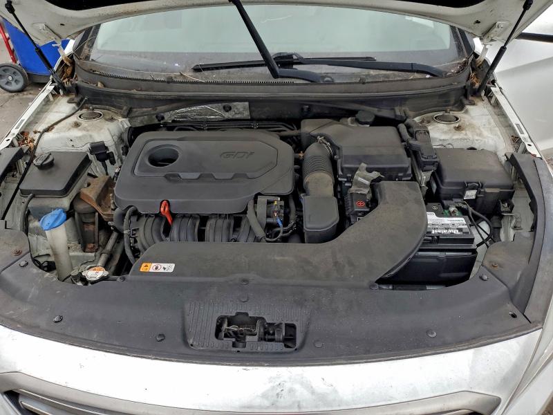 Photo 11 from auction – 2016 HYUNDAI SONATA SE with VIN 5NPE24AFXGH386482