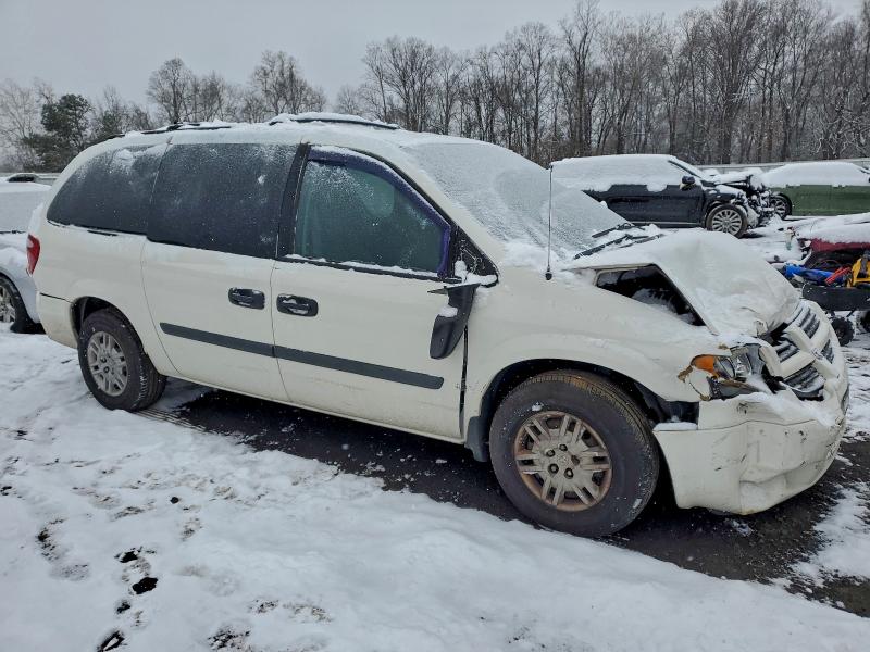 Photo 4 from auction – 2005 DODGE GRAND CARA with VIN 1D4GP24R95B240354