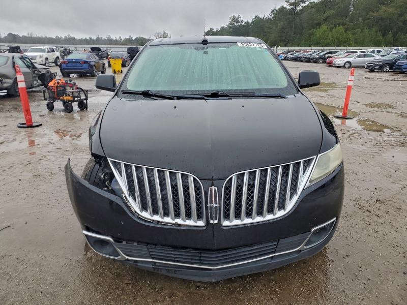 Photo 5 from auction – 2011 LINCOLN MKX with VIN 2LMDJ6JK3BBJ16540