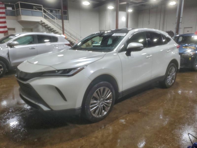TOYOTA VENZA LE 2022 with VIN JTEAAAAH1NJ091000 - Photo from auction