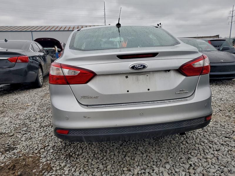 Photo 6 from auction – 2014 FORD FOCUS SE with VIN 1FADP3F25EL129094