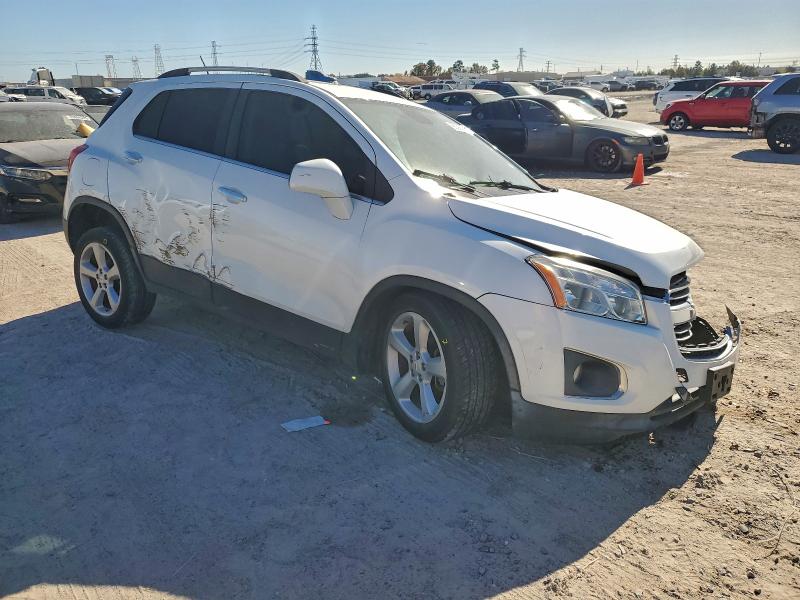 Photo 4 from auction – 2015 CHEVROLET TRAX LTZ with VIN KL7CJNSB6FB217911
