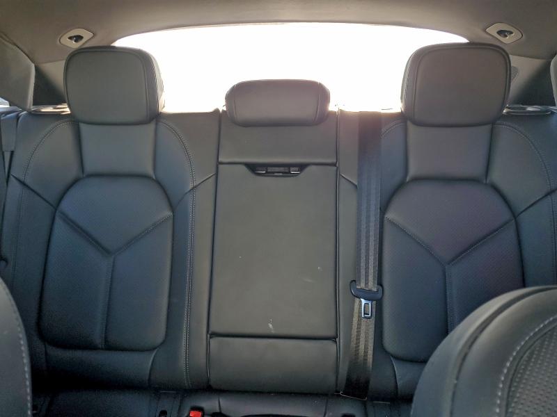 Photo 10 from auction – 2024 PORSCHE MACAN BASE with VIN WP1AA2A52RLB13398