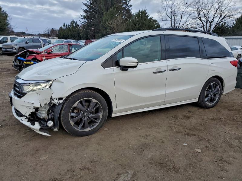 HONDA ODYSSEY 2022 with VIN 5FNRL6H96NB047269 - Photo from auction