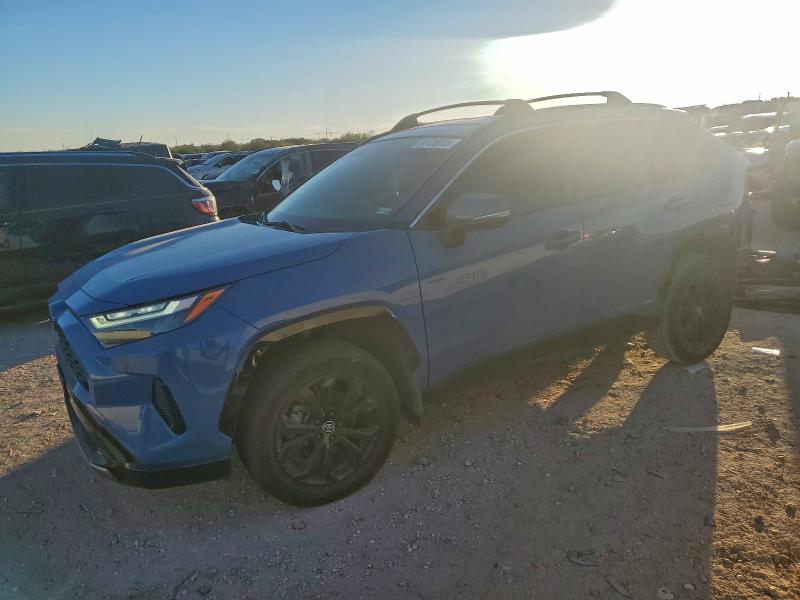 TOYOTA RAV4 2022 with VIN JTM16RFV8ND054768 - Photo from auction