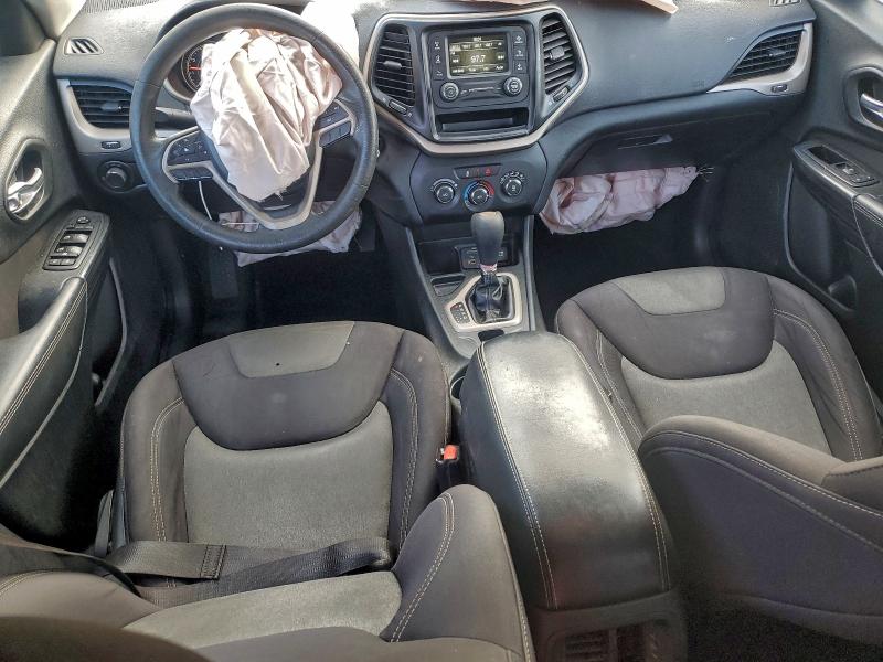 Photo 8 from auction – 2015 JEEP CHEROKEE S with VIN 1C4PJLAB2FW539044