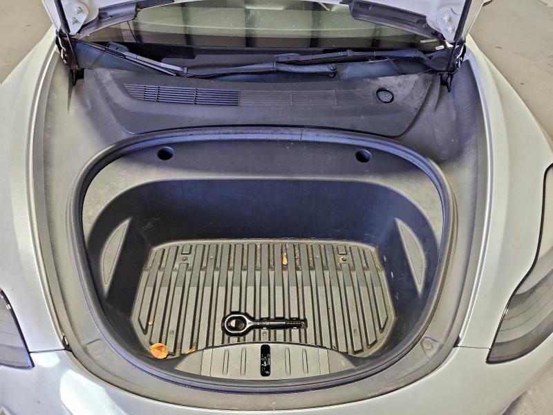 Photo 11 from auction – 2022 TESLA MODEL 3 with VIN 5YJ3E1EA3NF286893