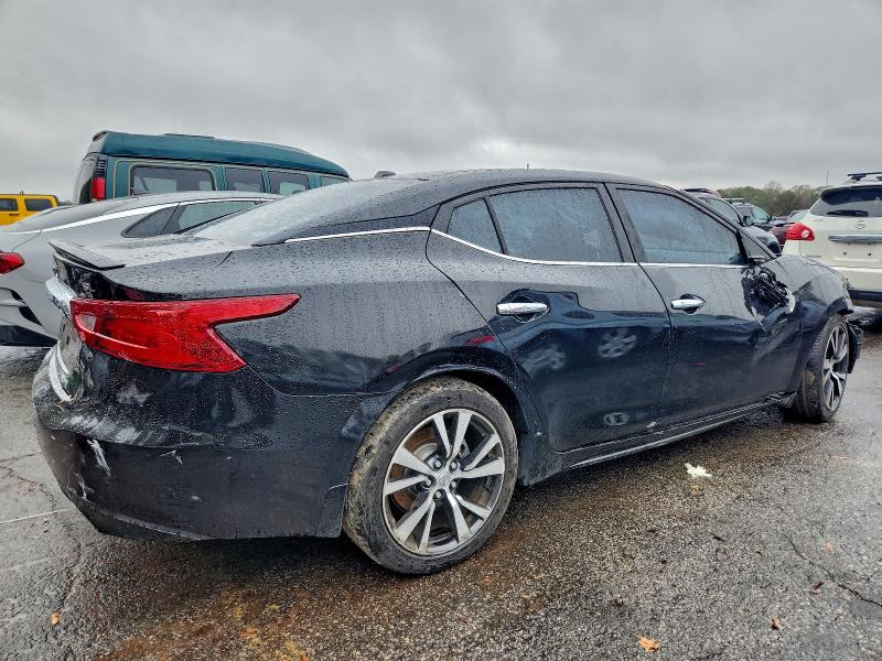 Foto 3 de la subasta – 2017 NISSAN MAXIMA 3.5 con VIN 1N4AA6AP1HC372852