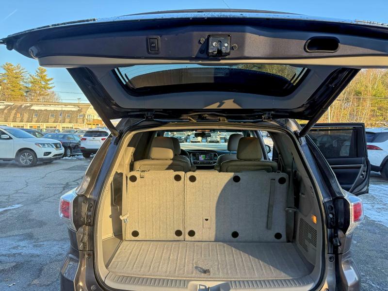 Photo 7 from auction – 2014 TOYOTA HIGHLANDER with VIN 5TDDKRFH4ES040714