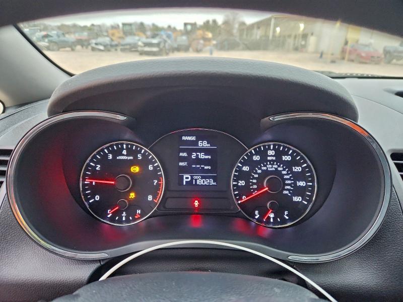 Photo 9 from auction – 2016 KIA FORTE LX with VIN KNAFX4A65G5551311