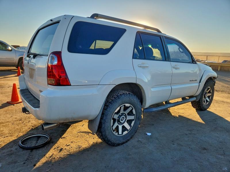 Photo 3 from auction – 2007 TOYOTA 4RUNNER SR with VIN JTEBU14R770112456
